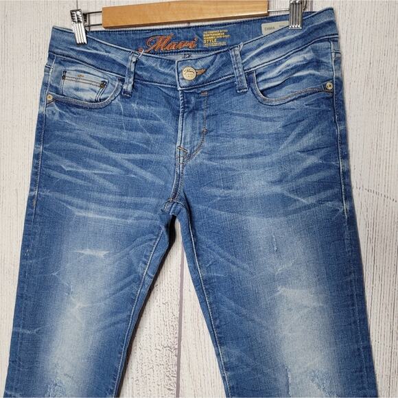 Mavi Emma Relaxed Straight Leg Medium Wash Distressed Jeans, size 28/32 - Picture 3 of 9